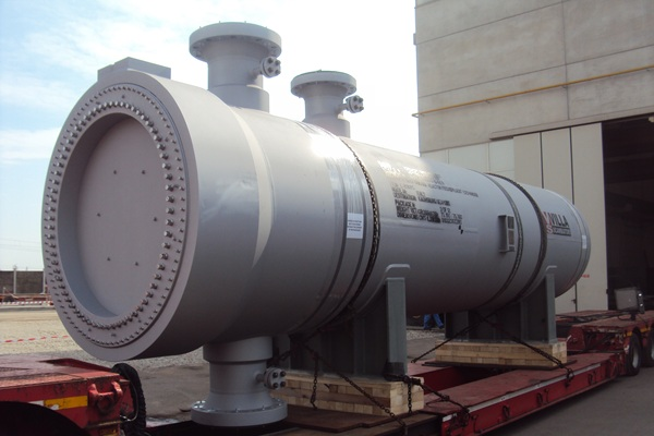 Breech-Lock Heat Exchangers